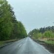Ścinka i równanie  zawyżonego pobocza na drodze powiatowej Rościęcino (skrzyż. z drogą woj. nr 162 – Charzyno – Nieżyn
